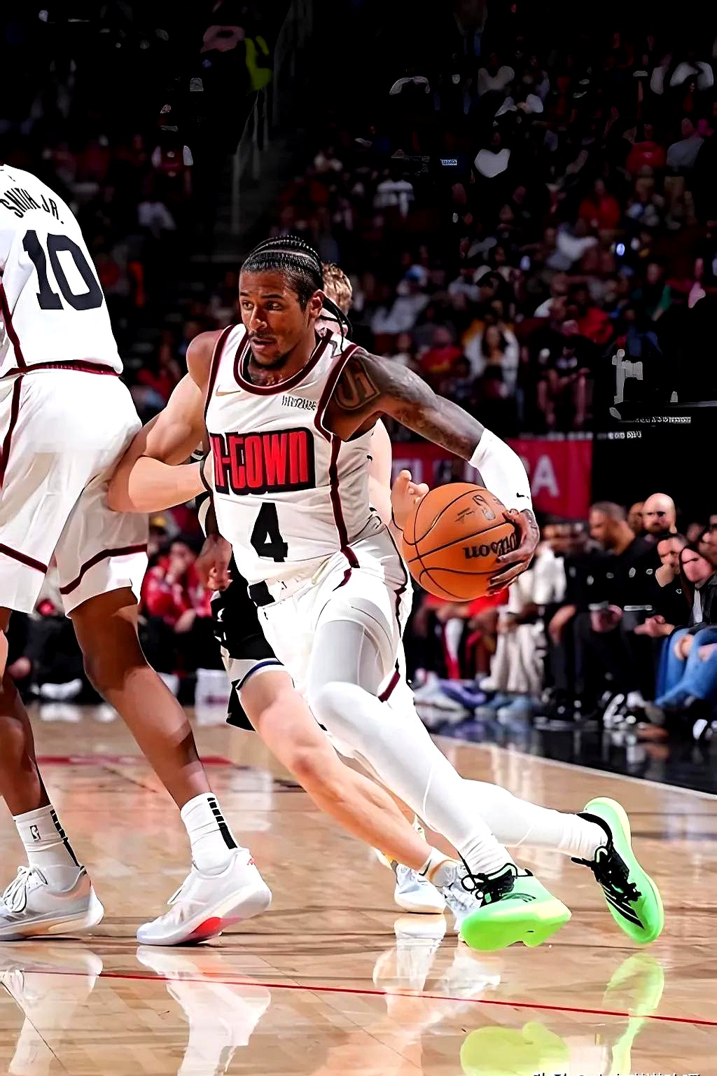 体育赛事-休斯敦火箭发布备战花絮，冲刺阶段迎来里程碑，法国杯任务艰巨，身体对抗强度拉满的简单介绍