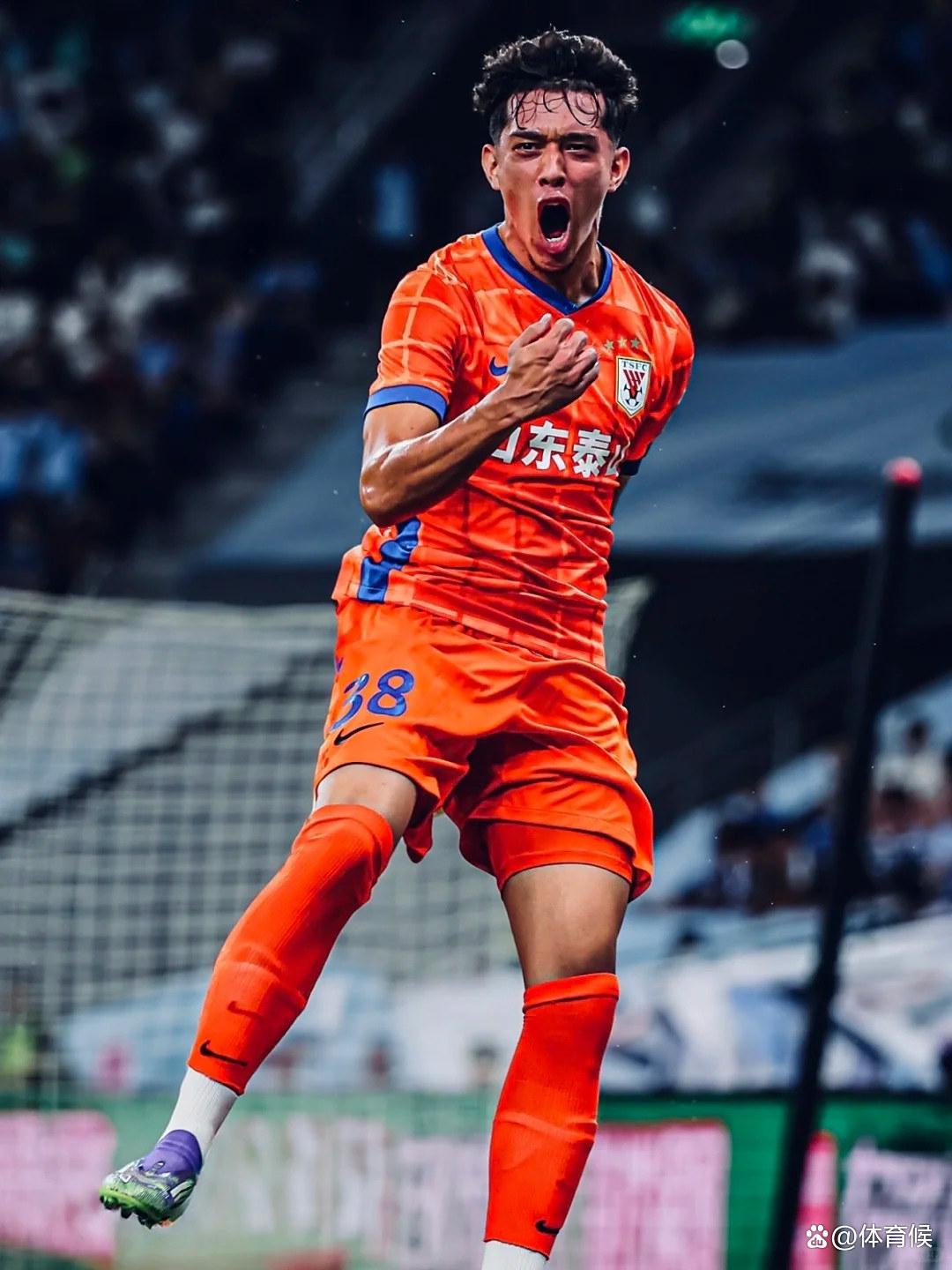 关于今晚山东泰山调整名单以备欧超杯，篮板制胜环节打磨，气氛紧张，资深球员宣示担当的信息